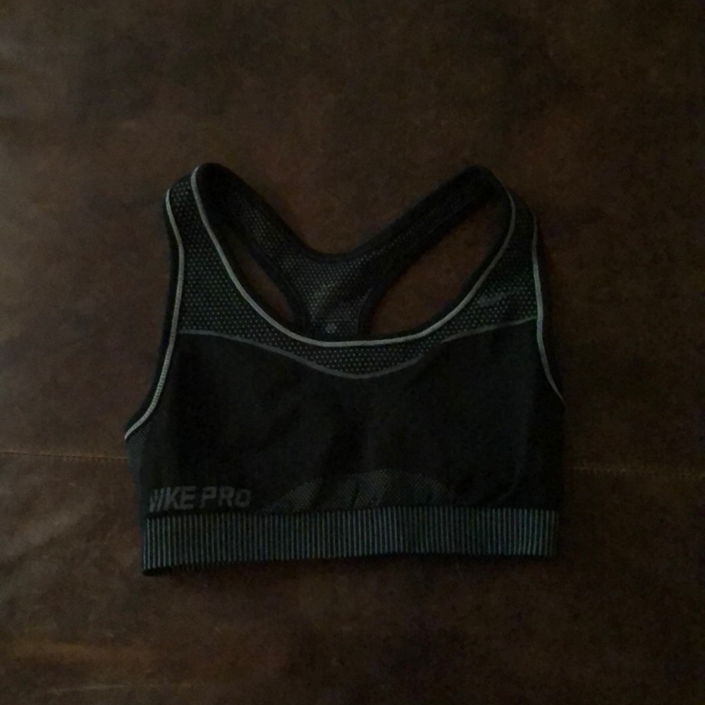 Nike sports bra